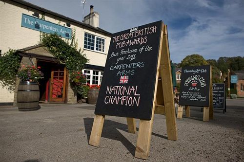 The Carpenters Arms Hotel Thirsk Buitenkant foto